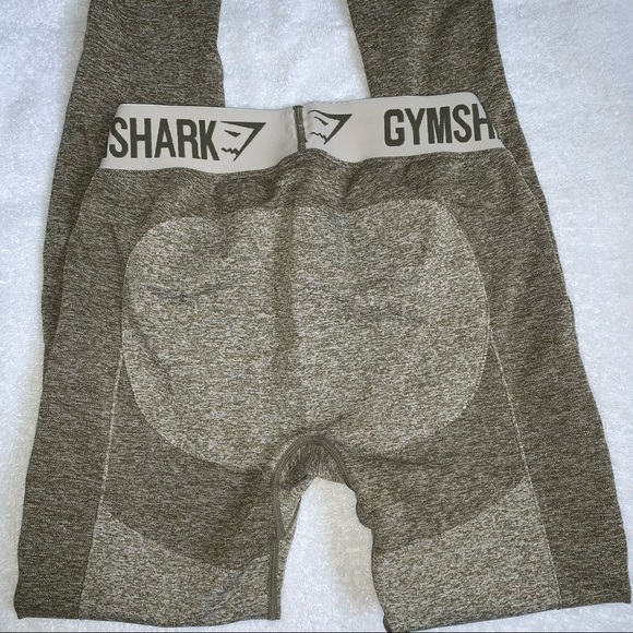 Gymshark Flex Leggings 💚 - Picture 3 of 4